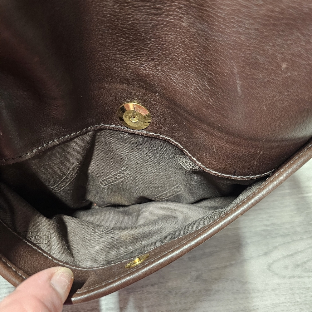 Coach Bags Monterey Brown Leather Flap Crossbody Bag Vintage Crossbody - Picture 9 of 13